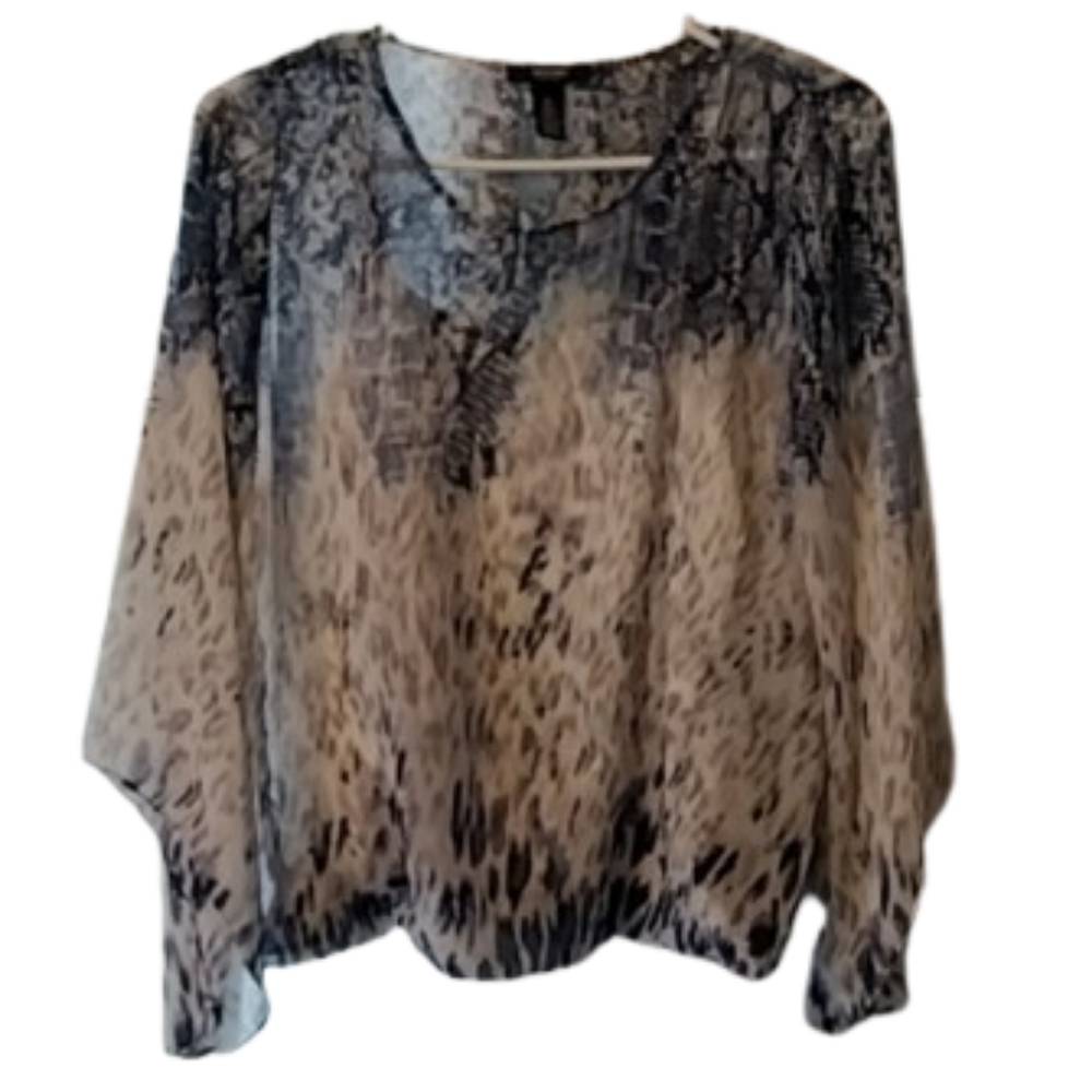 Alfani flowy Top With Sheer Overlay And Flutter Sleeves‎ Paint Splatter Design